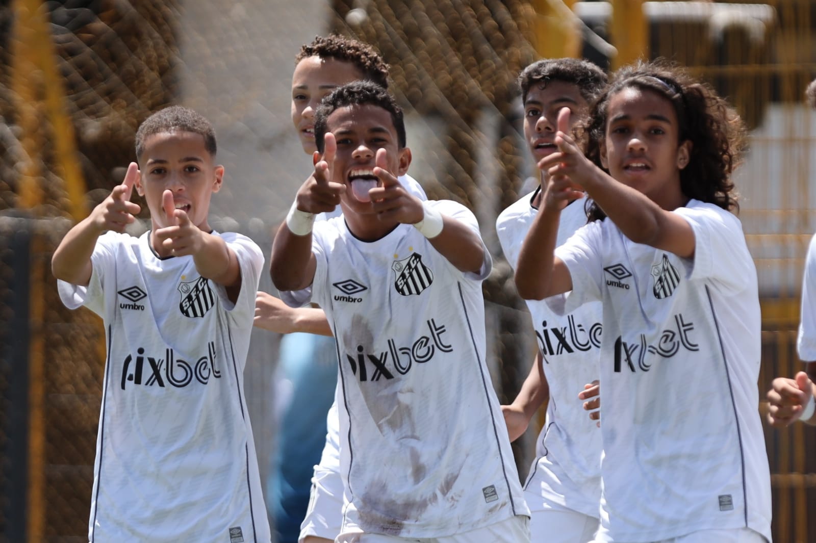 Santos Goleia O Ecus Em Rodada Dupla No Paulista Sub 11 E Sub 13