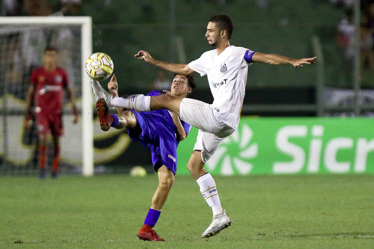 File:Wagner Leonardo - Campeonato Paulista Sub20- São Caetano 2 x 1 Santos  FC - 48105523391 (cropped).jpg - Wikipedia