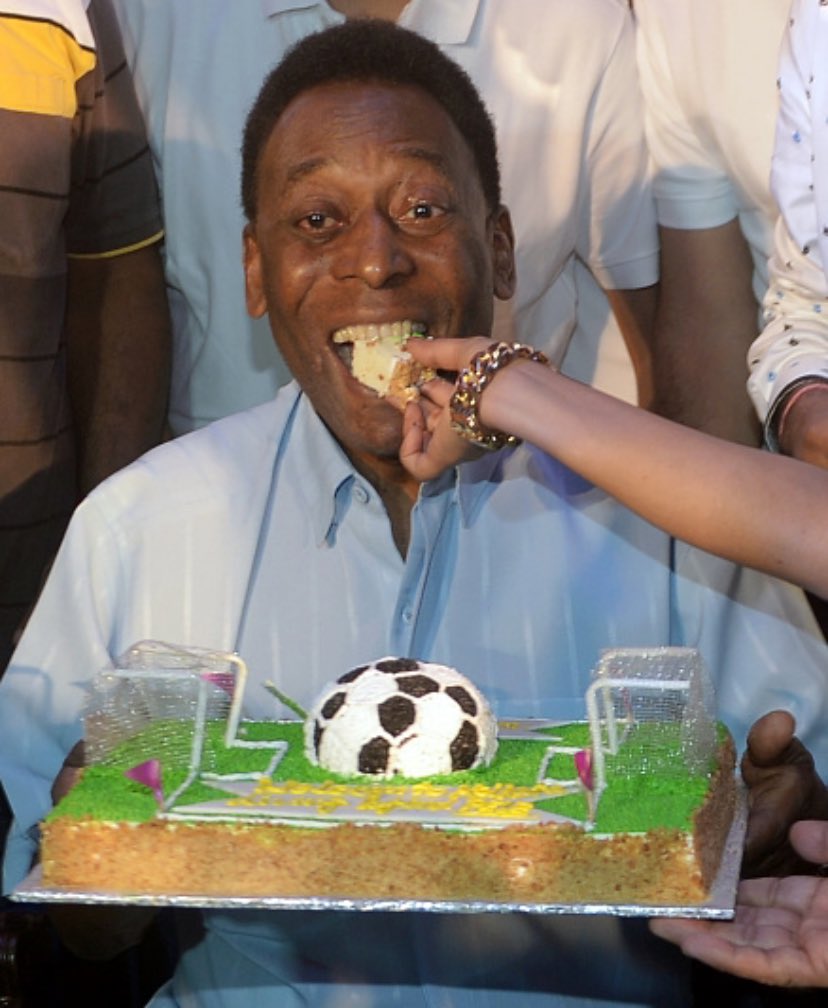 Santos prepara ações para homenagear os 81 anos do Rei Pelé - Lance!