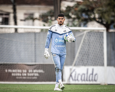 Paulo Turra afasta Ivonei, Ed Carlos e Daniel Ruiz dos treinos do Santos -  Diário do Peixe