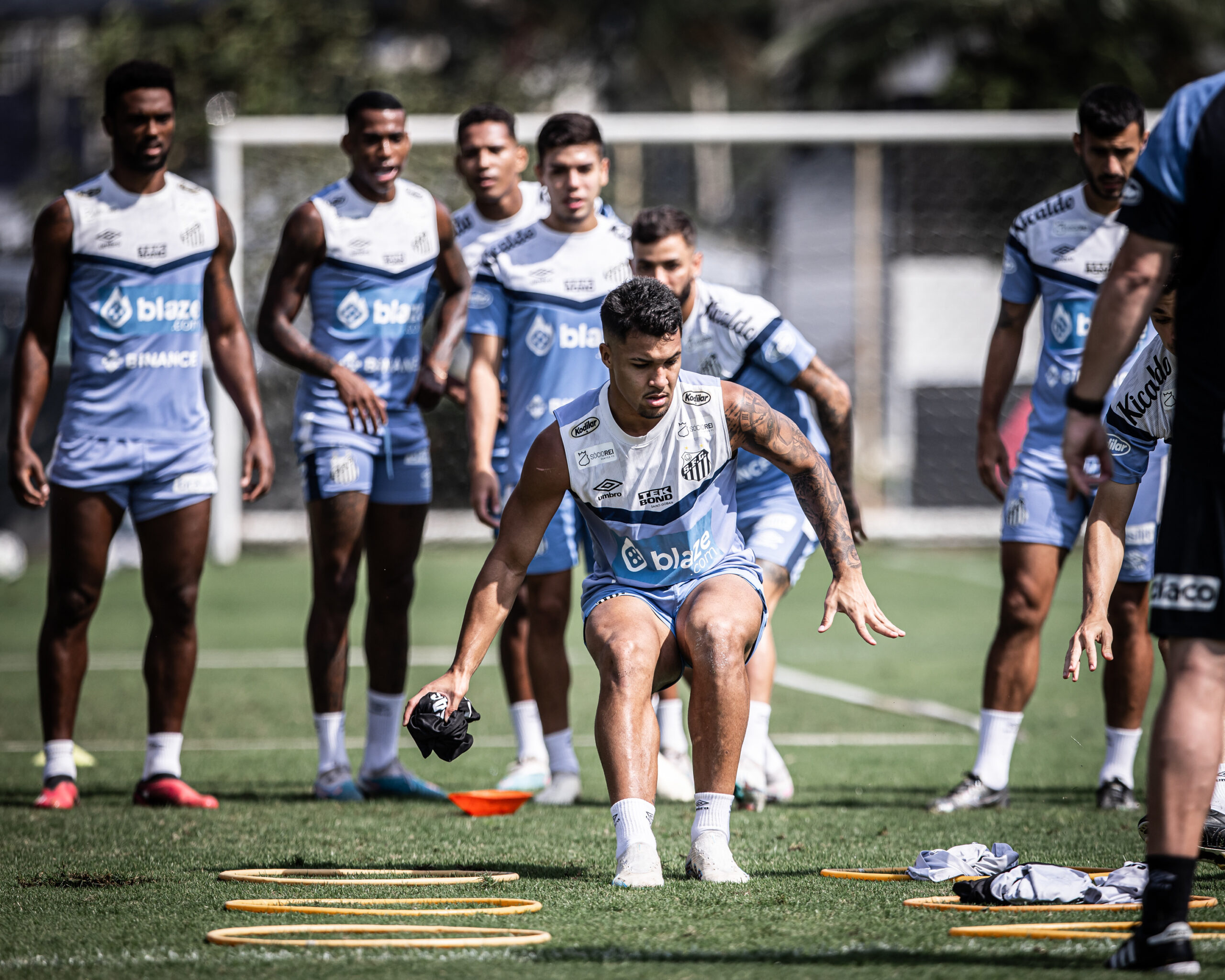 Curso Futebol - Jogadas Ensaiadas de Lateral e Escanteio