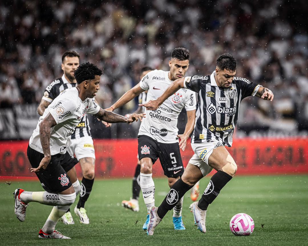 Cássio não quer Corinthians 'sofrendo' com pênaltis após ser herói