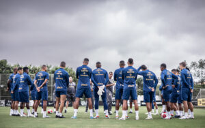 Confira as prováveis escalações para o duelo entre Santos e Red Bull Bragantino