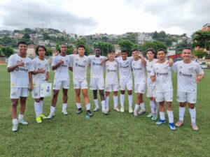 Santos estreia na Copa Buh Sub-15 com goleada recorde: 22 a 0