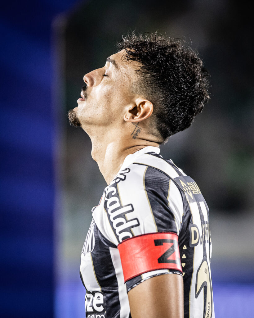 Pituca entende cobrança, mas vê ‘resposta boa’ do Santos em vitória contra o Brusque